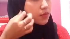 Jilbab SMA Suka Pamer Memek