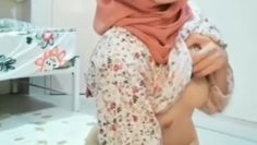 Ukhty Hijab Cantik Rekam Omek